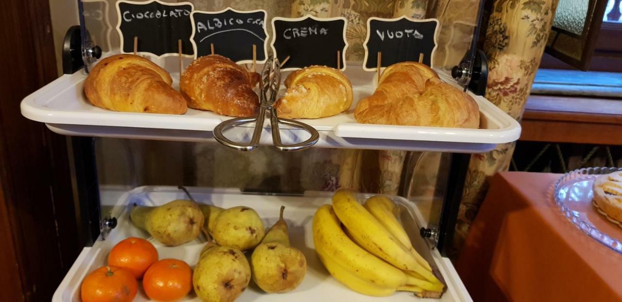 Bed & Breakfast Ottoquadri Quattordio Ngoại thất bức ảnh